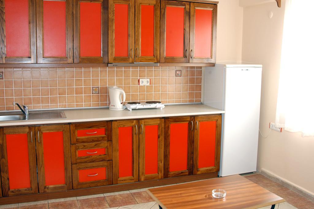 غومْبيت Club Arya Apart Hotel الغرفة الصورة